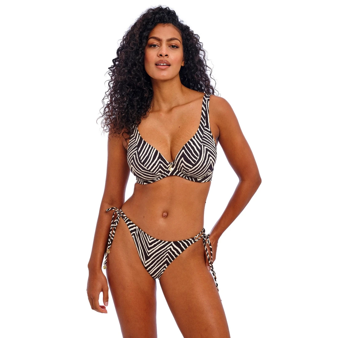 FREYA Maillot De Bain Avec Armatures Bonnets Profonds Rayé Noir Et Blanc Fiji Falls 1 FREYA Maillot De Bain Avec Armatures Bonnets Profonds Rayé Noir Et Blanc Fiji Falls