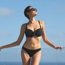 Maillot De Bain Deux Pièces Avec Armatures Noir Elegance Croisière