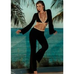 Pantalon Chic Et Tendance Uni Noir Ou Doré Avec Ceinture Tressée Sail On