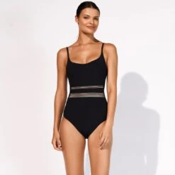 Maillot De Bain Une Pièce Noir Avec Armatures Bonnets Profonds Stratum